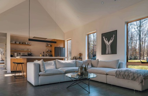 Narrowsburg House | Break House - Secluded & Private with Sauna, Hot Tub & Fire Pit