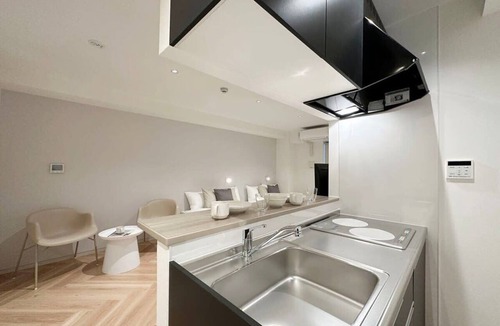Hiroshima City Centre Apartment | Breakfast & Comfort in Hiroshima's Heart