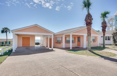 Hollywood Beach House | Breezy PCB Retreat w/Direct Beach Access!