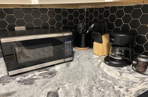 Central Business District Apartment | Brick City Dreams A minute away from The Prudential Center! 4 mins from NJ PAC!