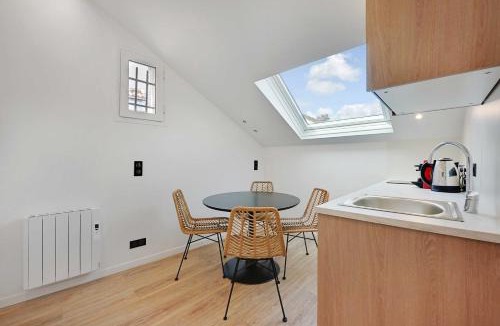Aubervilliers Apartment | Bright and Charming apt - 1BD for 2P - Aubervilliers