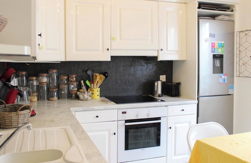 Villejuif Apartment | Bright apartment at the gates of Paris