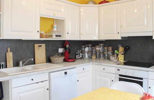 Villejuif Apartment | Bright apartment at the gates of Paris
