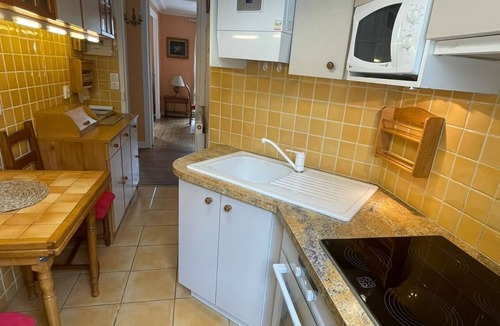 Parc-de-Montsouris Apartment | Bright Apartment with Balcony - Paris 14th, Alésia