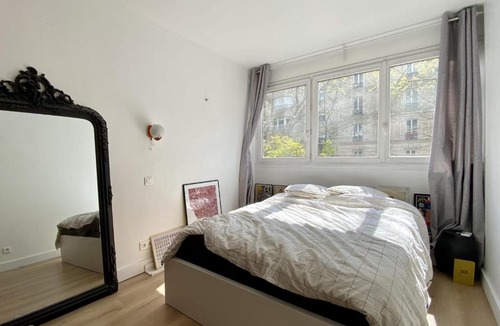 Combat Apartment | Bright cocoon with terrace near Belleville