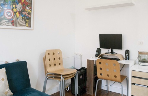 Charenton-le-Pont Apartment | Bright flat near Paris