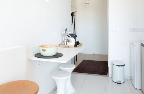 Porte de la Chapelle Apartment | Bright Studio With A Nice View On The Sacré Coeur