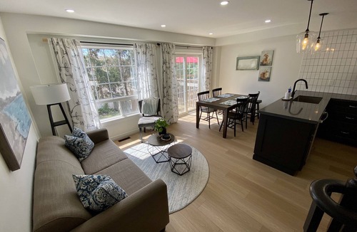 Georgetown House | Bright Townhome in the centre of Georgetown