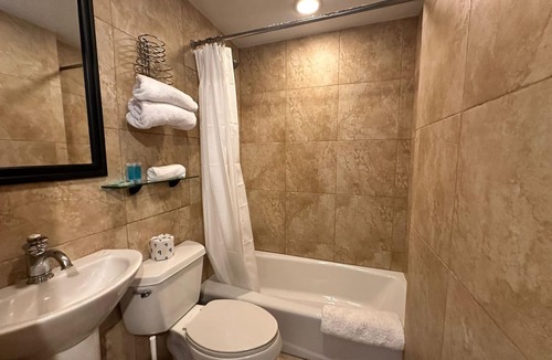 Greenpoint Apartment | Brooklyn Finest Suites