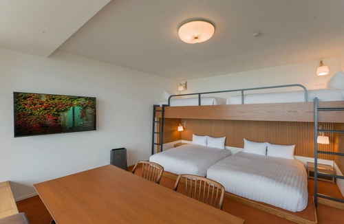 Atami Hotel | Bunk bed RoomNopets allowed1offsite parking lot/Atami Shizuoka