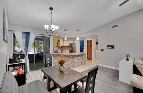 Temple Crest House | Busch Gardens Getaway: 3 King Beds, Pool, Hot Tub, Mini Golf & More!