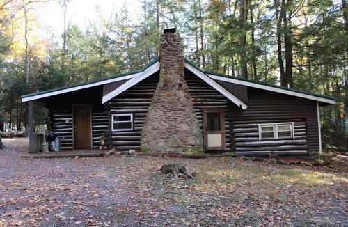 Clarington Cabin | Cabin fit for a Family