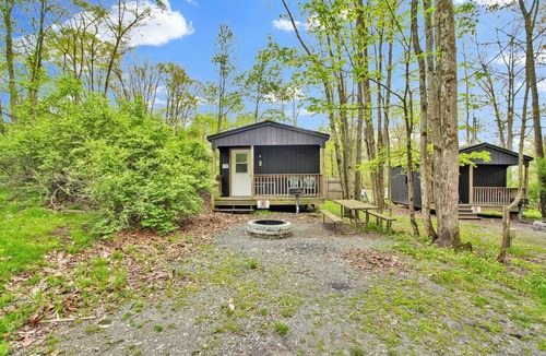 Wellsboro Cabin | Cabin full bath