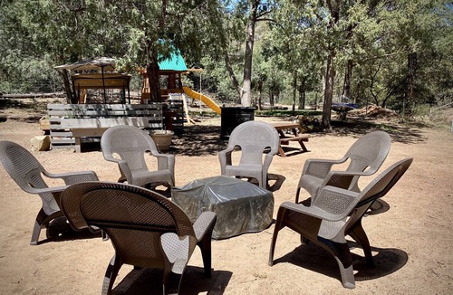 Payson Cabin | Cabin w/Outdoor Fun! Firepit, Playset, BBQ & More