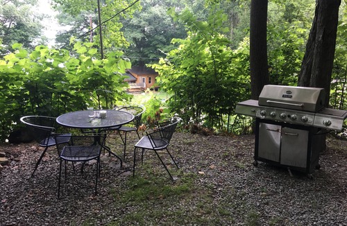 Trumansburg Cabin | Cabin with lake views and beach access!