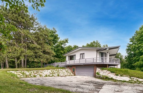 Caledon House | Caledon Private Living Estate! **Freshly Renovated**