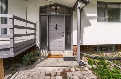 Caledon House | Caledon Private Living Estate! **Freshly Renovated**