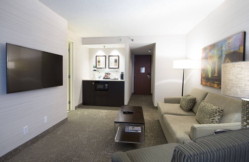 St. Lawrence Hotel | Cambridge Suites Toronto
