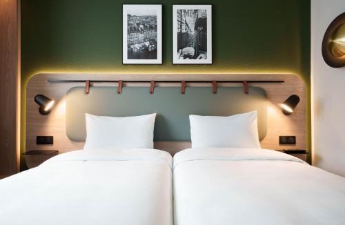 Curial Cambrai Hotel | Campanile Prime Paris 19 - La Villette