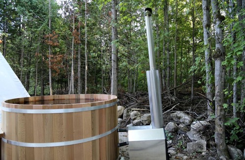 Markdale Other | Camping ∙ 1 bedroom ∙ 10 guests
