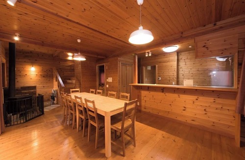 Kimitsu RV Rental | Canadian Cottage 2Capacity 10 peopleAdults only/Kimitsu City Chiba