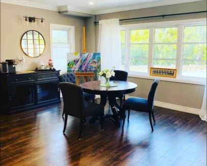 Aurora Villa | Canadian sweet home