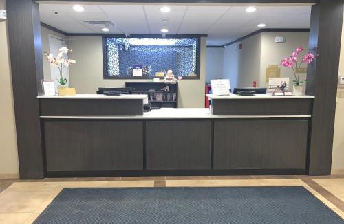 Pricedale Hotel | Candlewood Suites Belle Vernon by IHG