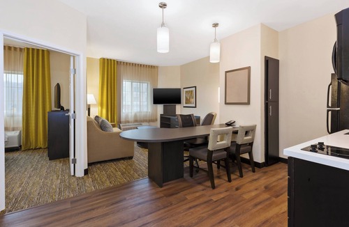 Strabane Hotel | Candlewood Suites Washington North by IHG