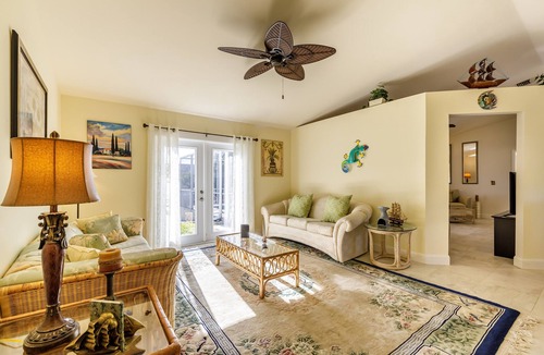 Fort Myers Villa | Cape Coral 462 - Three Bedroom Villa, Sleeps 8