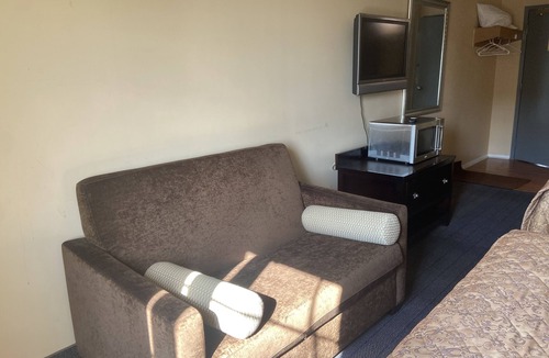 Niagara Falls Hotel | Caravan Inn Motel