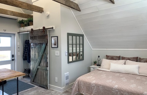 Prince Edward Apartment | Carriage House Suite in the heart of Picton, Prince Edward County!
