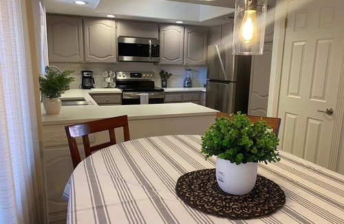 Paradise Valley Village Condo | CASA AVENTURA - Anasazi Village - Pool View