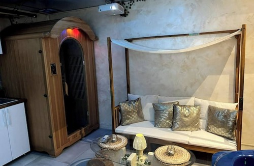 La Varenne Saint-Hilaire House | Casa Di Vibes - Private Spa