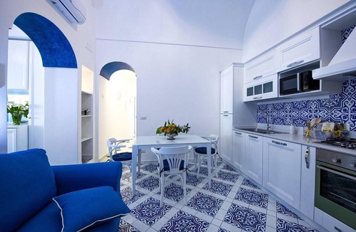 Laurito Villa | Casa Maiore, House with terrace and sea views
