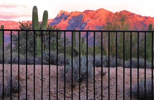 The Bluffs House | Catalina Mt Views, Quiet, Solar with EV charging, also see HA 7617525, 21095476