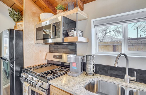 Cedar City Apartment | Cedar City Studio Retreat: Patio, Fire Pit & Grill