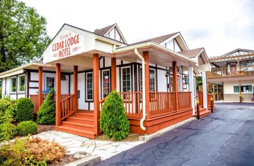 Goderich Hotel | Cedar Lodge Motel
