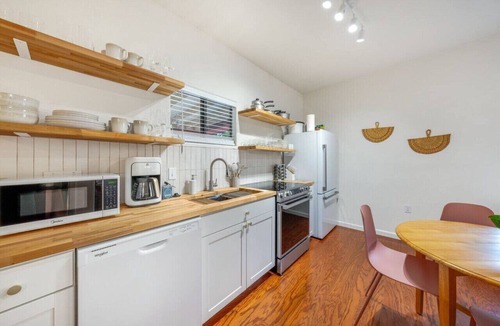 Tucson House | Central & Cozy/Near Alvernon Park/1 BR 1 BA