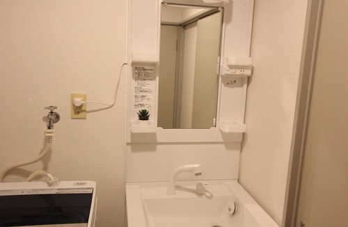 Kamitakada Apartment | Central Nakano Location | Walk to Sun Mall & Broadway | 6min to Shinjuku (301)