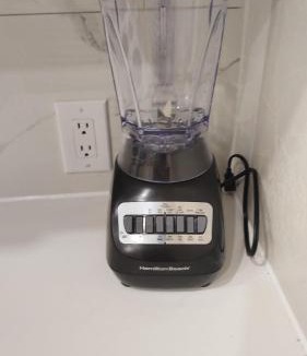 Bay Street Corridor House | Central Toronto Economical Stay-Stress Free Checkin
