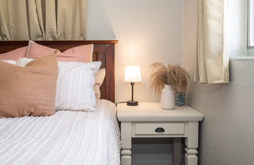 Winter Haven House | Chain of Lakes, Sleeps 6 - 15 mins to Legoland