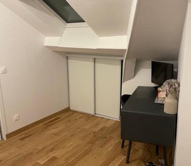 Saint-Mande Apartment | Chambre à Saint-Mandé entièrement refait à neuf