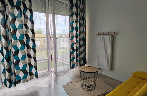Pierrefitte-sur-Seine House | Chambre privée proche stade de France et Paris dans appartement partagé
