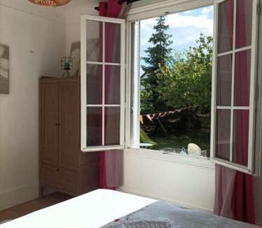 Thiais House | Chambre privée chez Ourdia