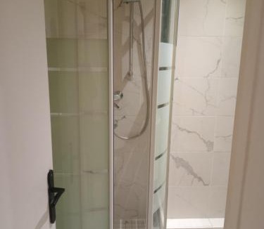 Charonne Apartment | Chambre proche centre ville