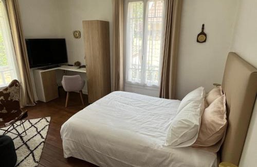 Pomponne Bed & Breakfast | Chambre villa du sentier