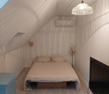 Montry House | Chambres confortables proche Disneyland Paris