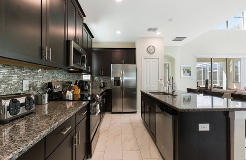 Davenport House | ⛱ Champions Gate -5★ Clubhouse - South Facing Pool - Onsite Tiki Bar & Grill ☀