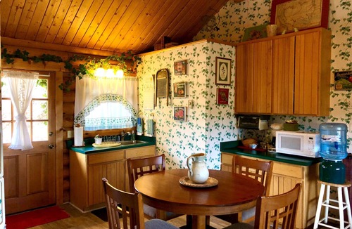 Prescott Cabin | Chaparral Suite - Prescott Cabin Rentals