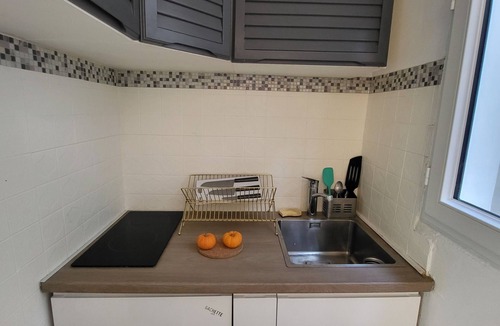 Quartier de la Chapelle Apartment | Charmant Studio Proche Montmartre à 2min du Métro, Beaucoup de Commerces ;)